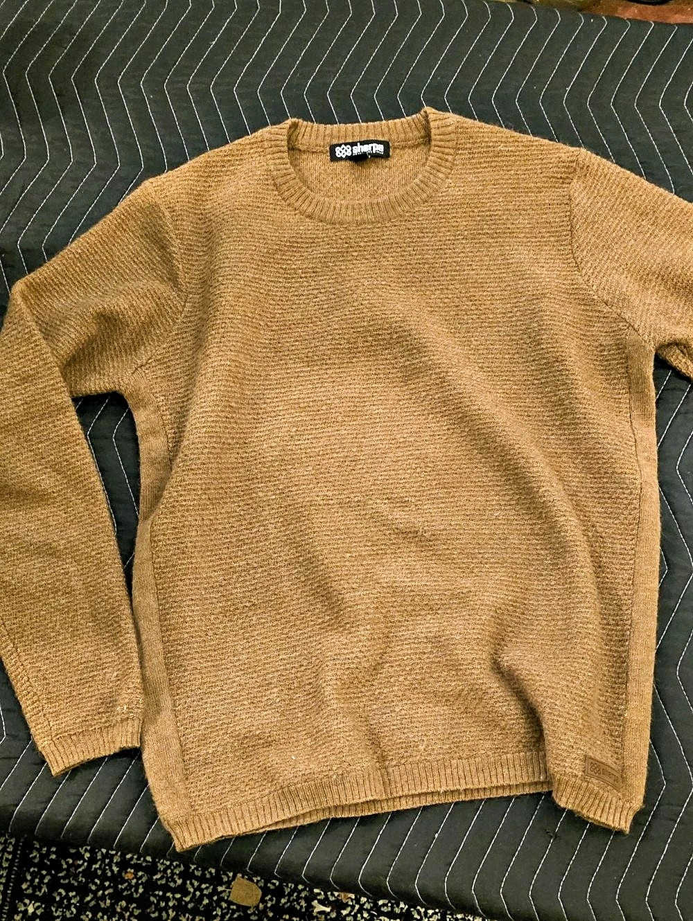 Sherpa Adventure Gear Brown Crewneck Sweater Like New